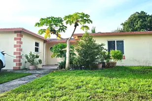 6410 Kimberly Blvd, North Lauderdale, FL 33068 - Photo 11