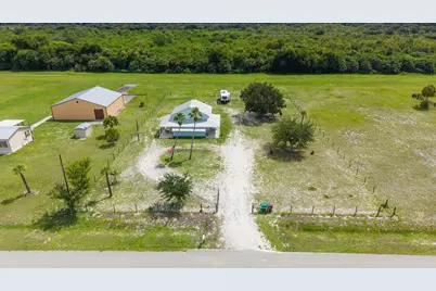 19695 NW 80th Drive, Okeechobee, FL 34972 - Photo 5