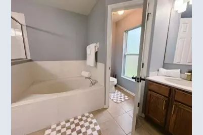 302 NE Greenbrier Avenue, Port Saint Lucie, FL 34983 - Photo 25