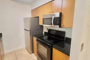 741 NW 104th Ave, Pembroke Pines, FL 33026 - Photo 29