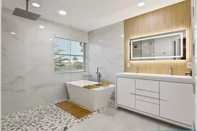 10848 Tamoron Lane, Boca Raton, FL 33498 - Photo 21