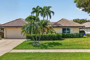 10300 Greentrail Dr N, Boynton Beach, FL 33436 - Photo 37