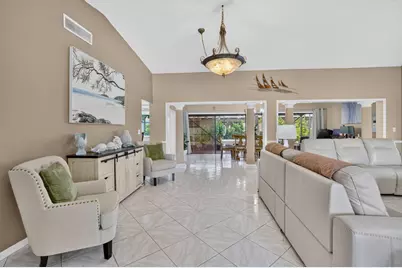 10300 Greentrail Drive N, Boynton Beach, FL 33436 - Photo 9