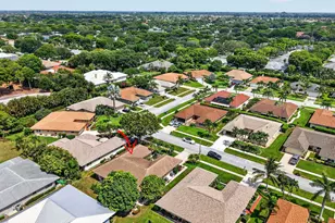 10300 Greentrail Dr N, Boynton Beach, FL 33436 - Photo 49