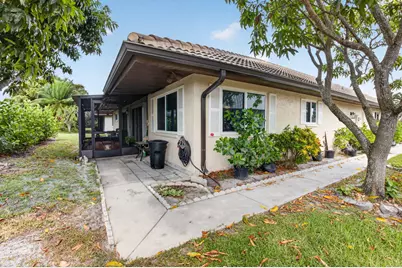 10300 Greentrail Drive N, Boynton Beach, FL 33436 - Photo 41