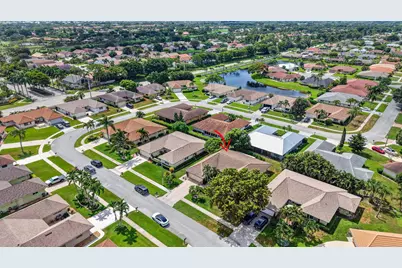 10300 Greentrail Drive N, Boynton Beach, FL 33436 - Photo 45