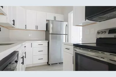 1945 NE 4th Street #Main, Deerfield Beach, FL 33441 - Photo 5