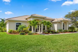 15380 46th Ln S, Wellington, FL 33414 - Photo 9