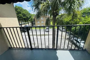 1068 N Benoist Farms Rd, West Palm Beach, FL 33411 - Photo 11