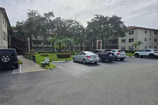 151 SW 134th Way, Pembroke Pines, FL 33027 - Photo 3