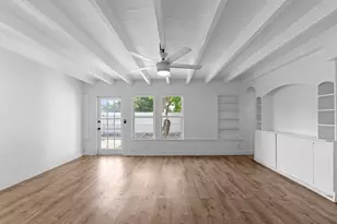 526 38th St, West Palm Beach, FL 33407 - Photo 5