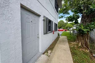 421 NW 7th Terrace, Fort Lauderdale, FL 33311 - Photo 1