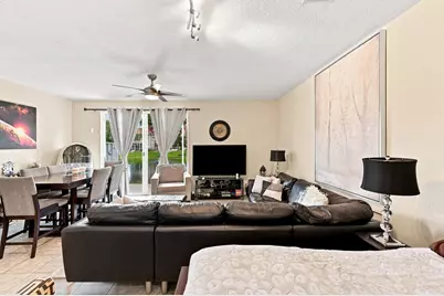 5477 NW 90th Terrace, Sunrise, FL 33351 - Photo 11