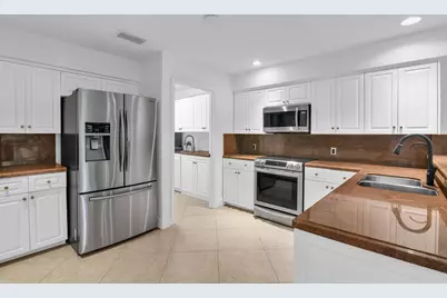 753 Villa Portofino Circle, Deerfield Beach, FL 33442 - Photo 23