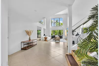 753 Villa Portofino Circle, Deerfield Beach, FL 33442 - Photo 5