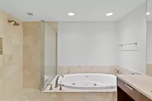 3800 N Ocean Dr, Singer Island, FL 33404 - Photo 29