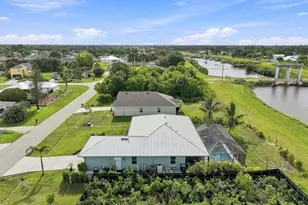 408 SW Aster Rd, Port Saint Lucie, FL 34953 - Photo 37