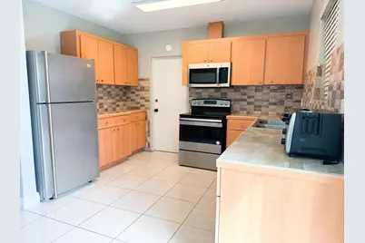 19731 NW 4th Avenue, Miami Gardens, FL 33169 - Photo 9