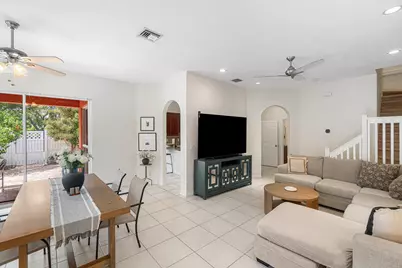 5548 Boynton Gardens Drive, Boynton Beach, FL 33437 - Photo 3