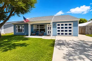 7919 Blairwood Cir S, Lake Worth, FL 33467 - Photo 11