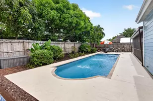 7919 Blairwood Cir S, Lake Worth, FL 33467 - Photo 37