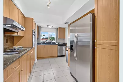 254 NW 6th Avenue, Boca Raton, FL 33432 - Photo 15