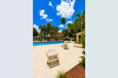 276 River Bluff Lane, Royal Palm Beach, FL 33411 - Photo 45