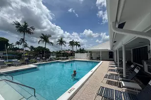 140 Cypress Club Dr, Pompano Beach, FL 33060 - Photo 31