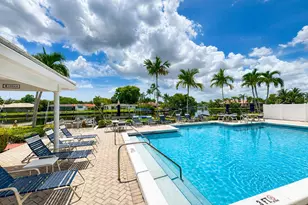 140 Cypress Club Dr, Pompano Beach, FL 33060 - Photo 31