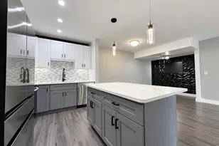 140 Cypress Club Dr, Pompano Beach, FL 33060 - Photo 5