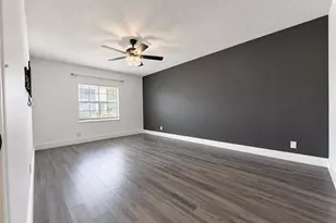 140 Cypress Club Dr, Pompano Beach, FL 33060 - Photo 27