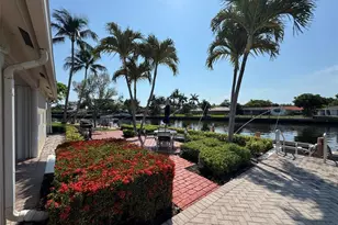 140 Cypress Club Dr, Pompano Beach, FL 33060 - Photo 27