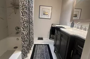 2200 NE 33rd Ave, Fort Lauderdale, FL 33305 - Photo 11