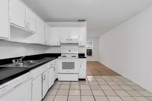 1320 Wellington St, West Palm Beach, FL 33401 - Photo 9