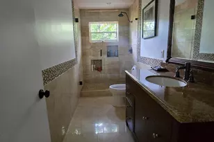 2120 N 49th Ave, Hollywood, FL 33021 - Photo 9