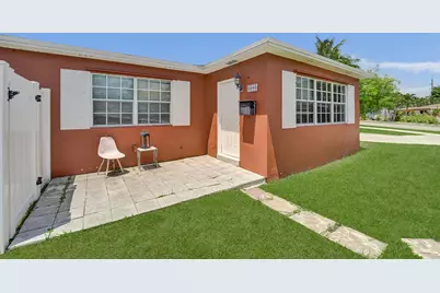 1302 S 23rd Avenue, Hollywood, FL 33020 - Photo 3