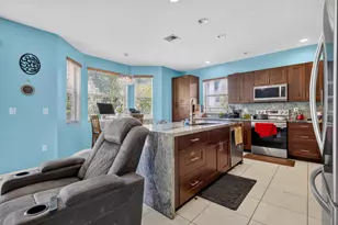 9080 Dupont Pl, Wellington, FL 33414 - Photo 15