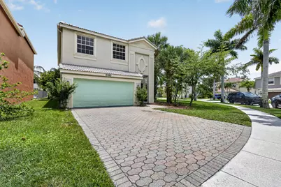 9080 Dupont Place, Wellington, FL 33414 - Photo 3