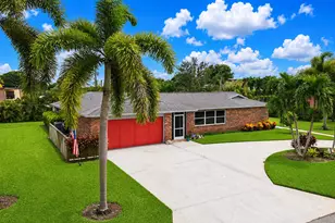 1966 Emilio Ln, West Palm Beach, FL 33406 - Photo 3