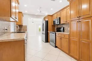 1966 Emilio Ln, West Palm Beach, FL 33406 - Photo 17
