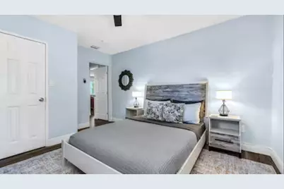 138 E 22nd Court, Riviera Beach, FL 33404 - Photo 13