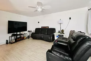 345 Norwich O, West Palm Beach, FL 33417 - Photo 5