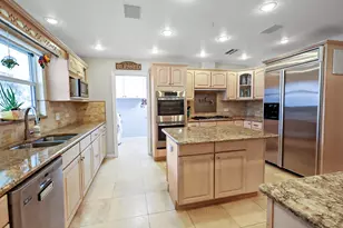 10038 US Hwy 441 SE, Okeechobee, FL 34974 - Photo 3
