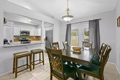 767 SE Chaloupe Avenue, Port Saint Lucie, FL 34983 - Photo 5