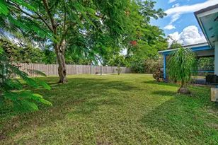 767 SE Chaloupe Ave, Port Saint Lucie, FL 34983 - Photo 23