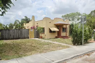 519 N J St, Lake Worth Beach, FL 33460 - Photo 3