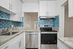 5501 NW 2nd Ave, Boca Raton, FL 33487 - Photo 3