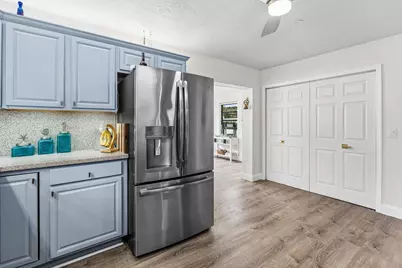 2101 N Palm Circle, North Palm Beach, FL 33408 - Photo 9