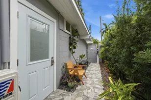 1230 N Victoria Park Rd, Fort Lauderdale, FL 33304 - Photo 9