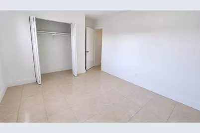 3970 NW 31st Terrace #1, Lauderdale Lakes, FL 33309 - Photo 5
